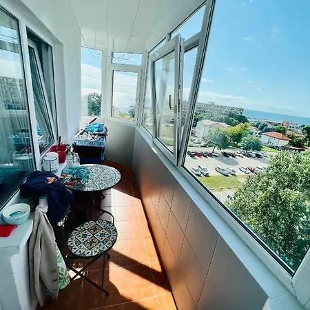 아파트 By The Sea For Family